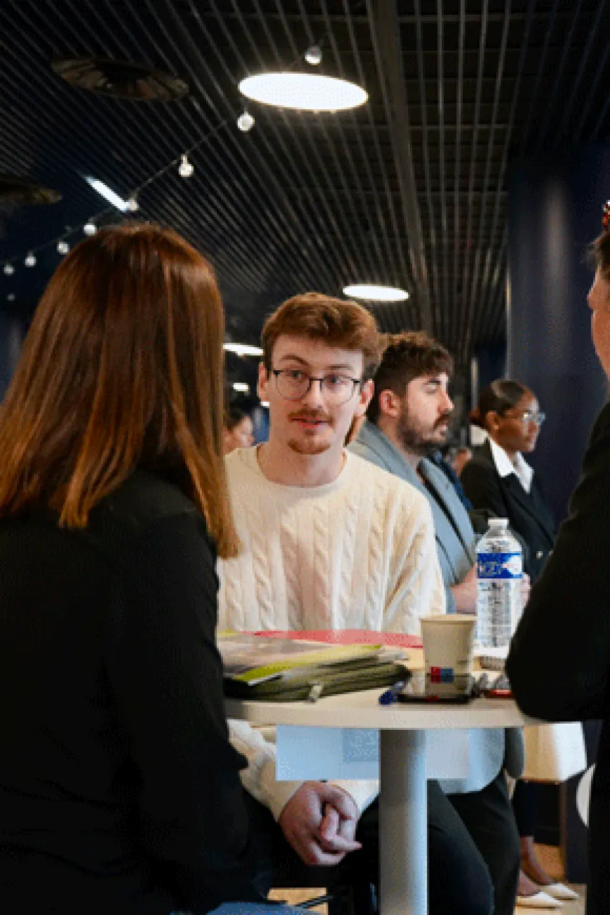 Ecole du digital en alternance dans les campus Digital Campus